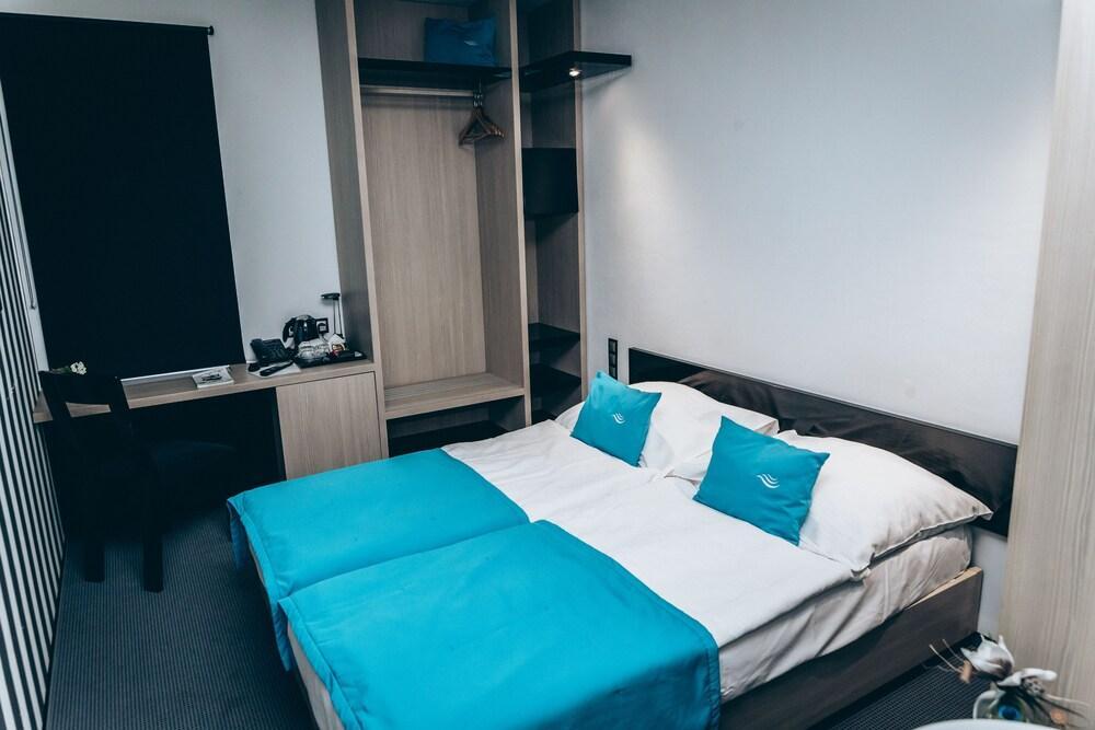Hotel Aquacity Riverside Poprad Buitenkant foto